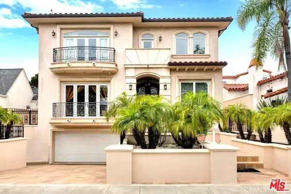 10517 Blythe Avenue, Los Angeles, CA 90064