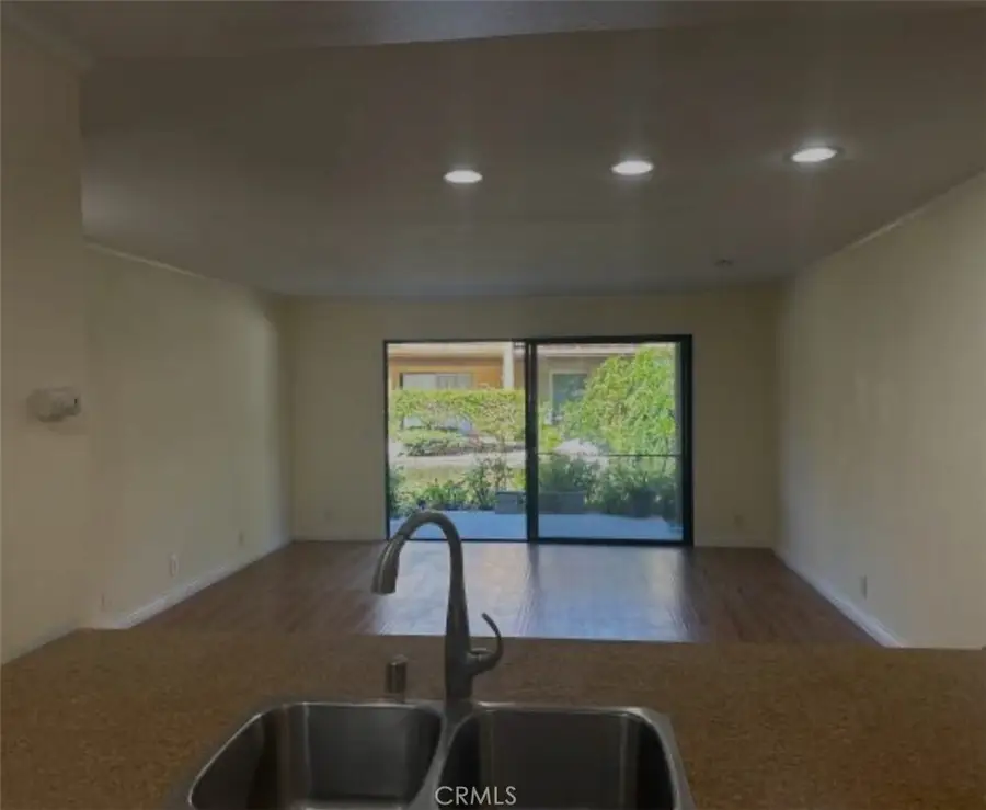 124 Tangelo #390, Irvine, CA 92618 - Image #2