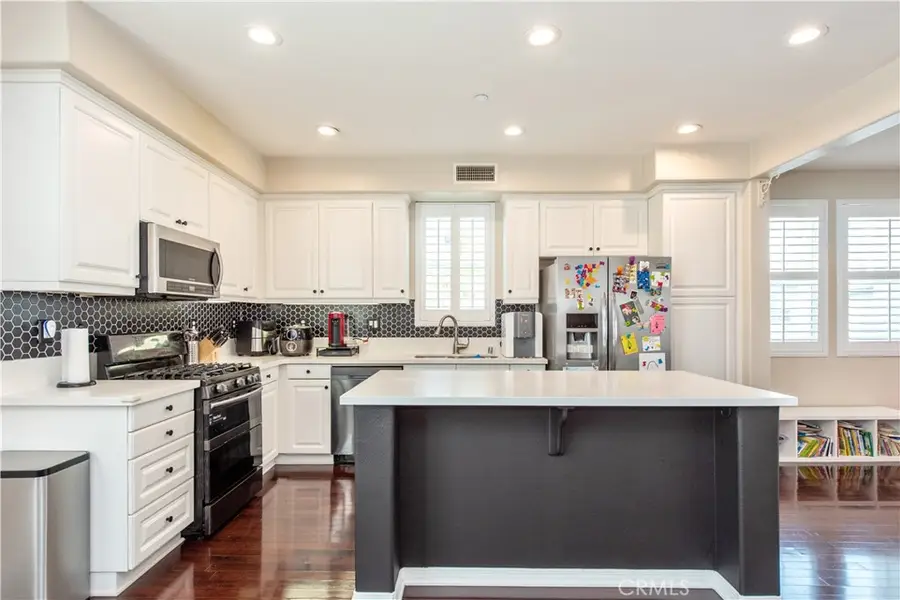 11 Travis Road, Buena Park, CA 90621 - Image #3