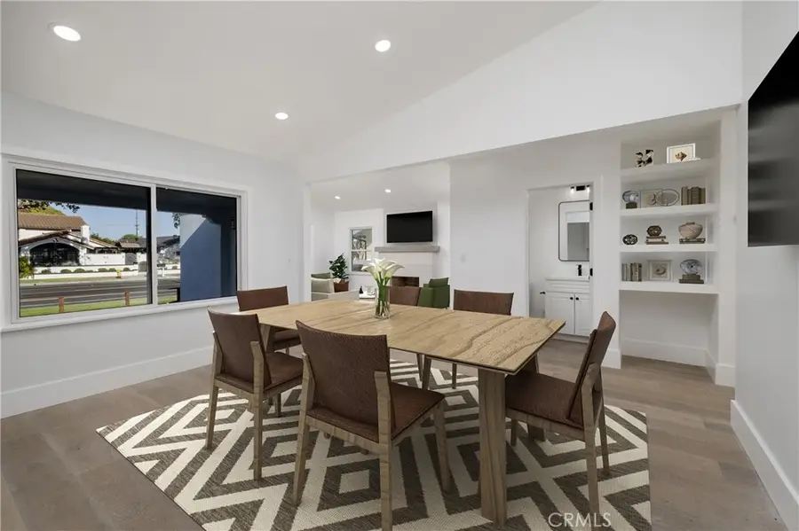 1821 Lake Street, Huntington Beach, CA 92648 - Image #2