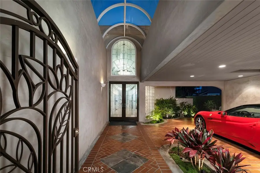 17022 Marinabay Drive, Huntington Beach, CA 92649 - Image #2