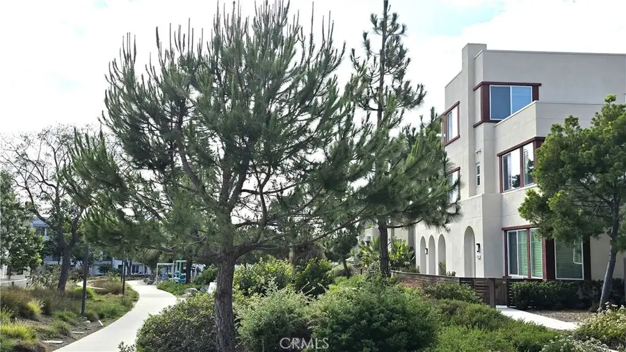 610 Cultivate, Irvine, CA 92618 - Image #3