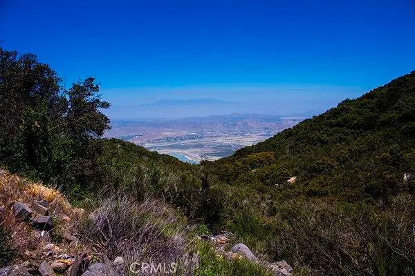 34550 S. Main Divide, Lake Elsinore, CA 92530