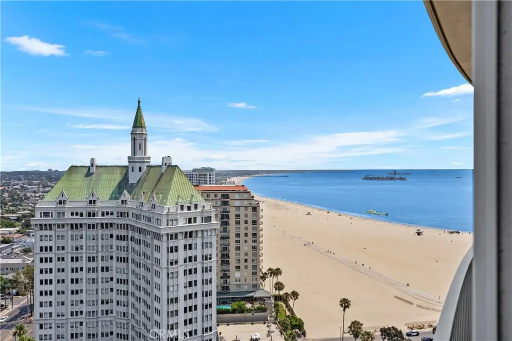 700 E Ocean Boulevard #2703, Long Beach, CA 90802 - Image #1