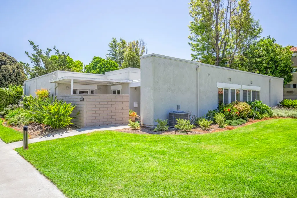 2372 Via Mariposa W #B, Laguna Woods, CA 92637 - #1