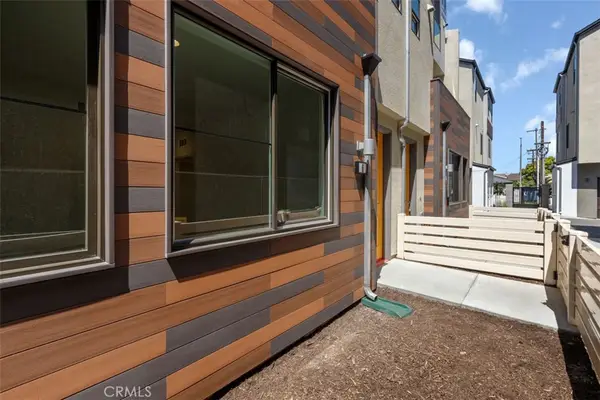 5868 Linden Ave Avenue #6, Long Beach, CA 90805