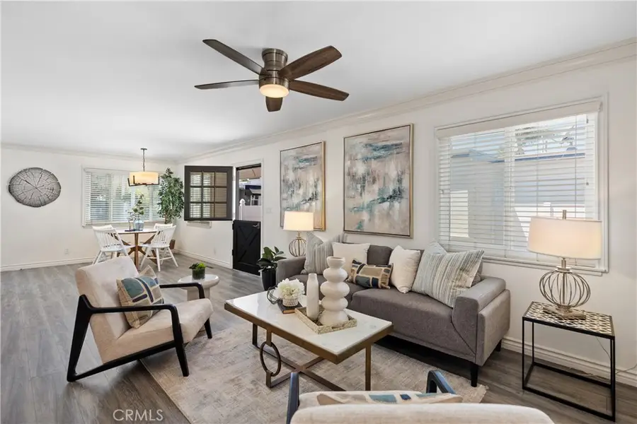 94 Yorktown, Newport Beach, CA 92660 - Image #2