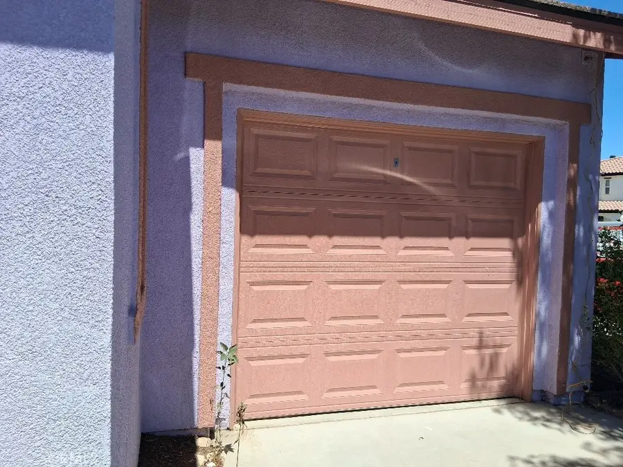 14964 Butler Peak Court, Victorville, CA 92394 - Image #2