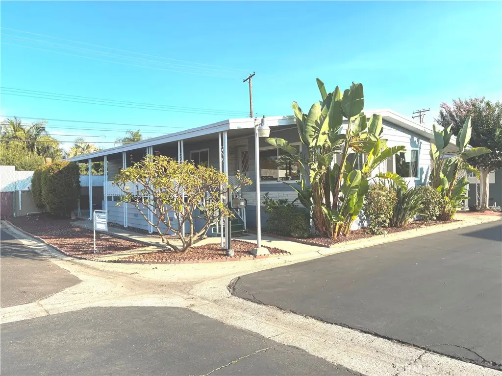 24701 Raymond Way #39, Lake Forest, CA 92630 - Image #1