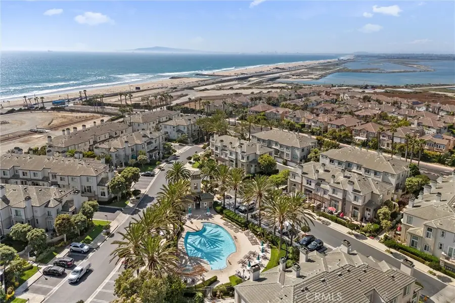 19271 Surfwave Drive, Huntington Beach, CA 92648 - Image #3