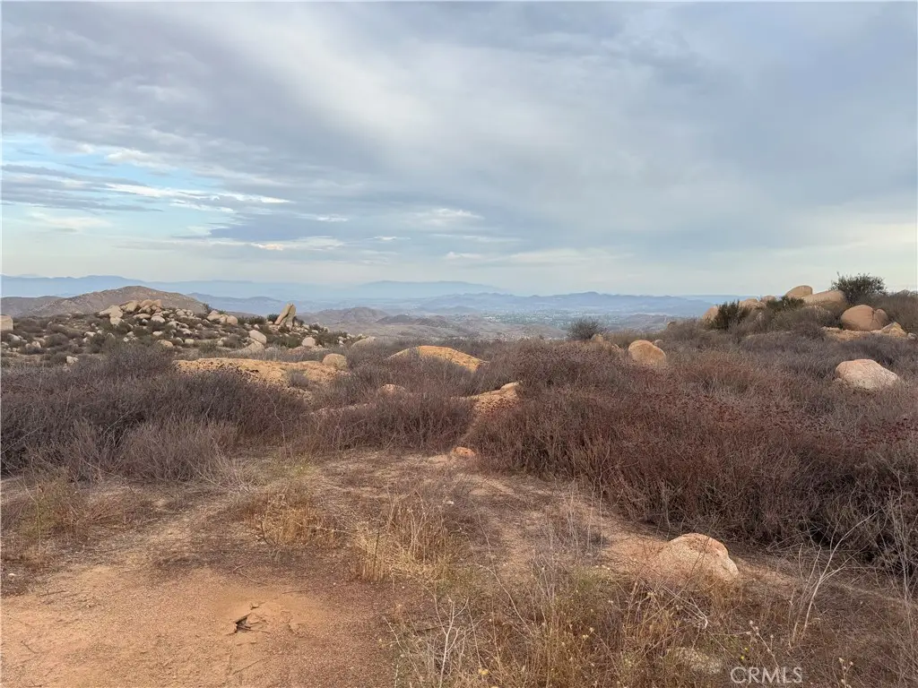 1 La Barranca Rd, Perris, CA 92570 - #1