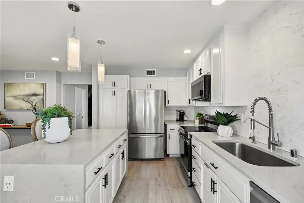 3 Summer Breeze, Irvine, CA 92603 - Image #1