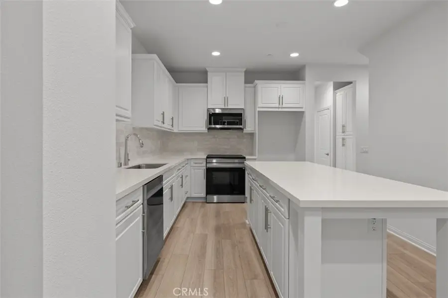 246 S Cascade Palm Drive, Anaheim, CA 92802 - Image #2