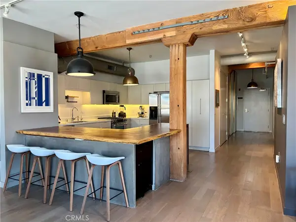 527 Molino Street #401, Los Angeles, CA 90013