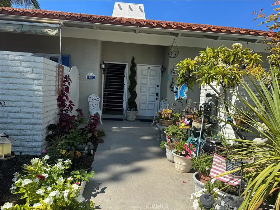 2037 Via Mariposa East #C, Laguna Woods, CA 92637 - Image #2