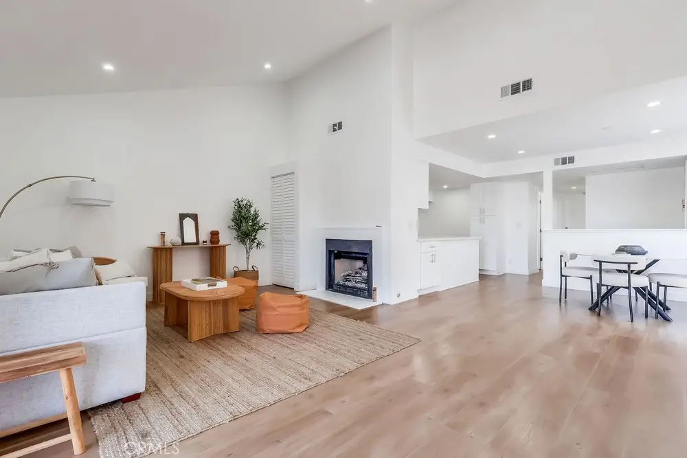 946 W 220th #216, Torrance, CA 90502 - Image #1