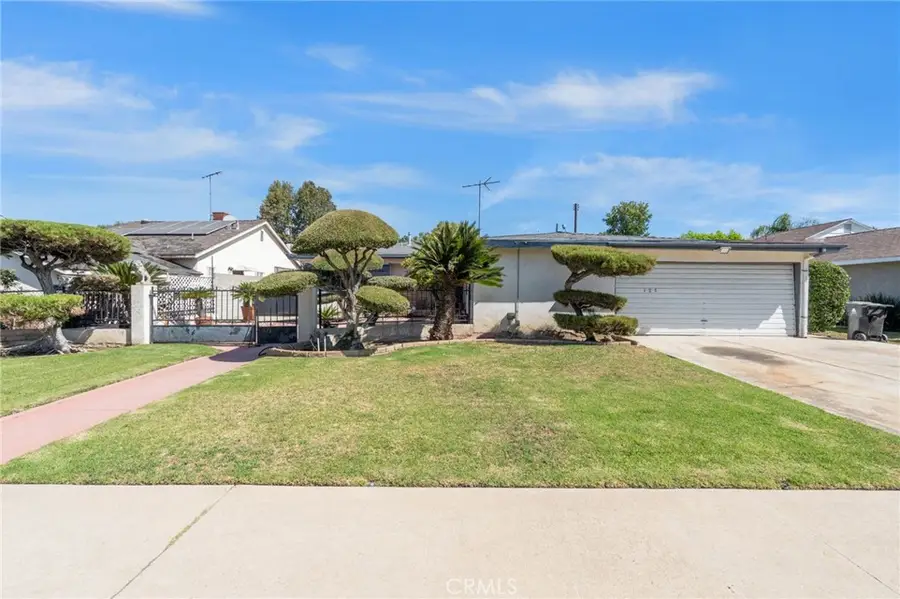 14909 Hiawatha Street, San Fernando, CA 91345 - Image #2