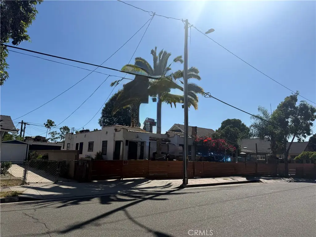 1008 W 3rd Street, Santa Ana, CA 92703 - #1