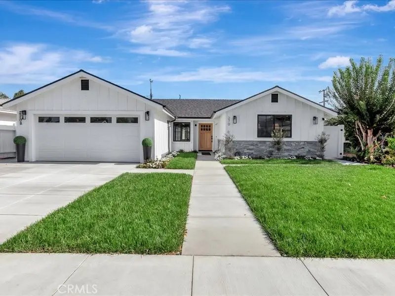 270 Albert Place, Costa Mesa, CA 92627 - Image #2
