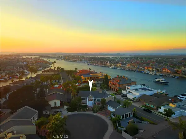 16502 Mariana Circle, Huntington Beach, CA 92649