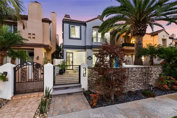 620 22nd, Huntington Beach, CA 92648