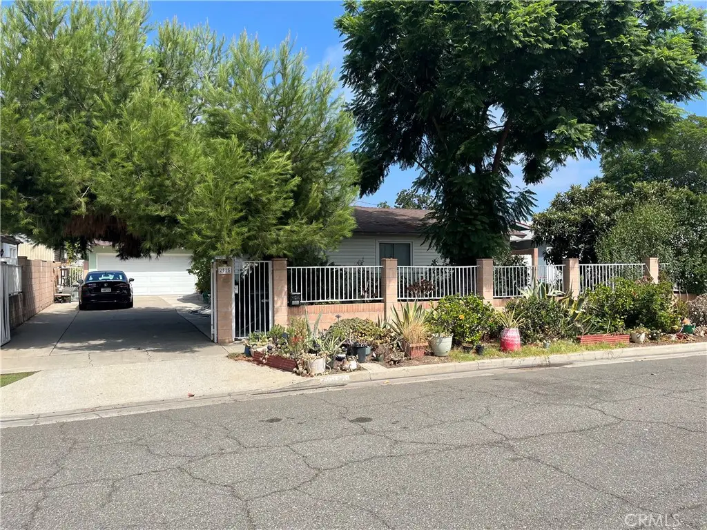 2515 E Orange Grove Ave, Orange, CA 92867 - #1