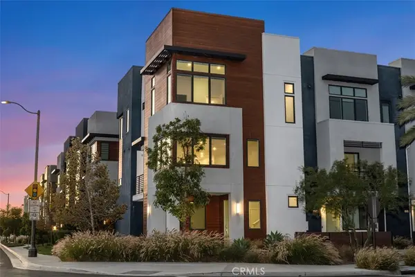 430 Transport, Tustin, CA 92782