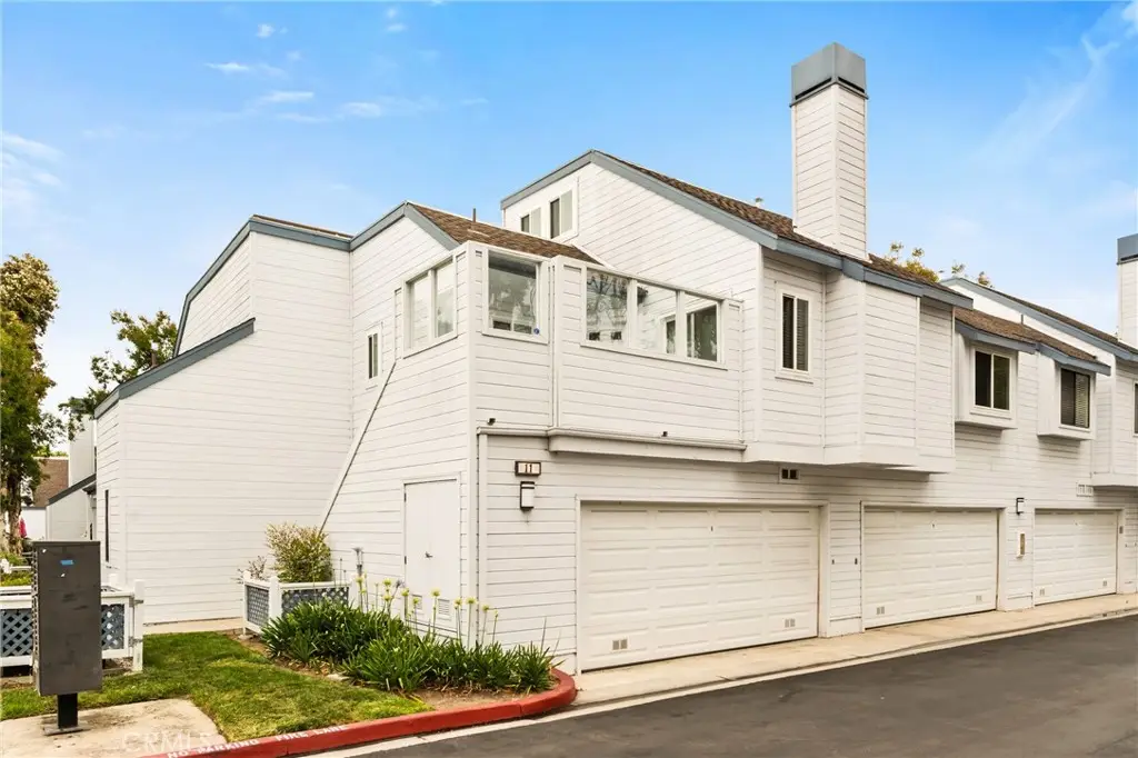 11 Fallingstar, Irvine, CA 92614 - #1