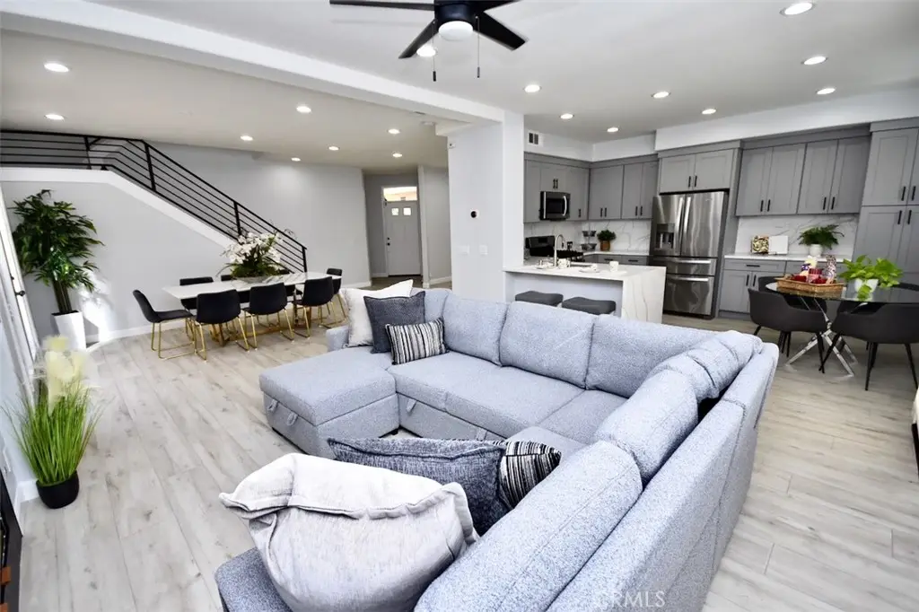 26 Santa Catalina Aisle, Irvine, CA 92606 - #1