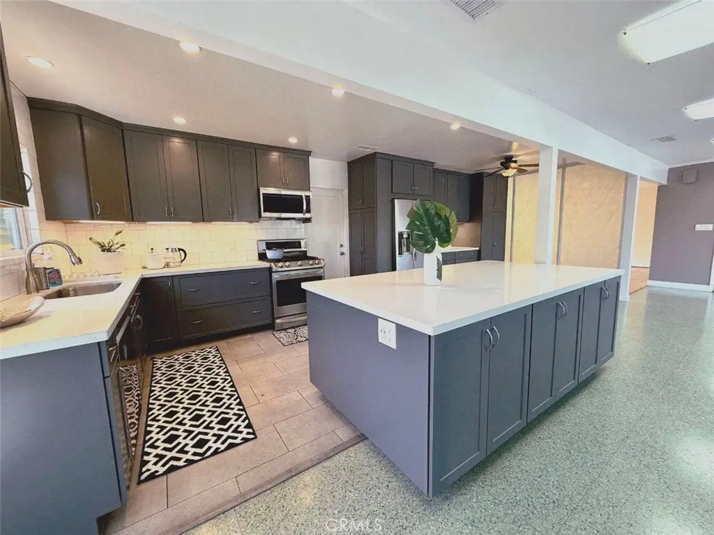 6206 Pontiac, San Diego, CA 92115 - #1