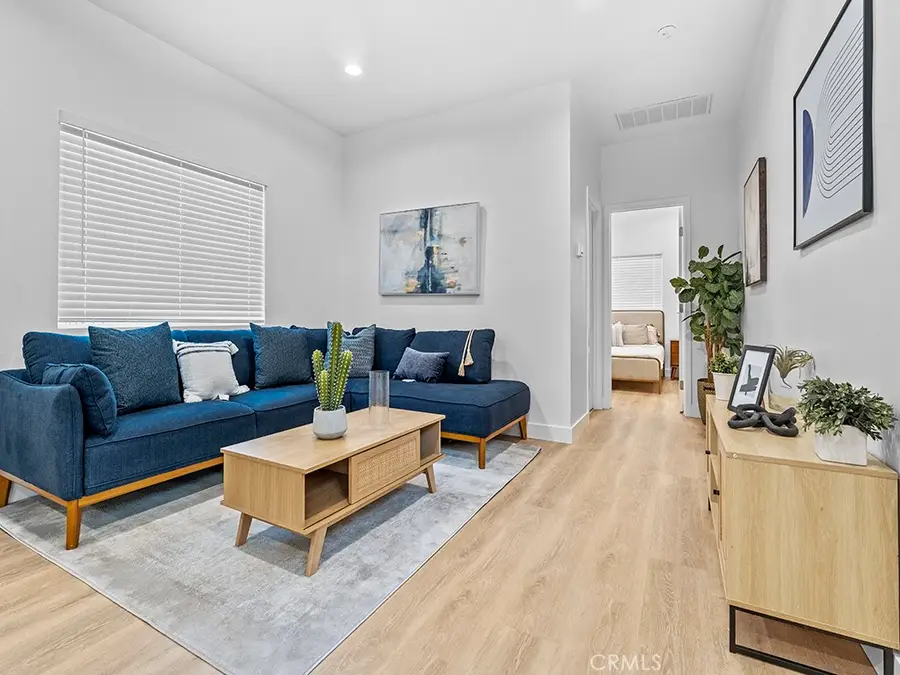 308 S Laurel Street, Santa Ana, CA 92704 - #3
