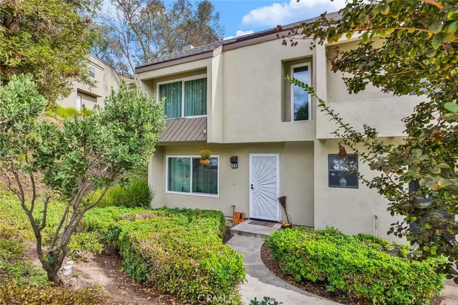 177 N Singingwood Street #22, Orange, CA 92869 - Image #2