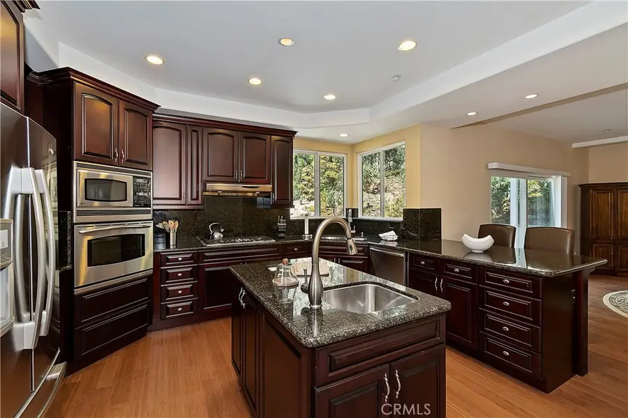 27732 North Bay, Lake Arrowhead, CA 92352 - Image #2