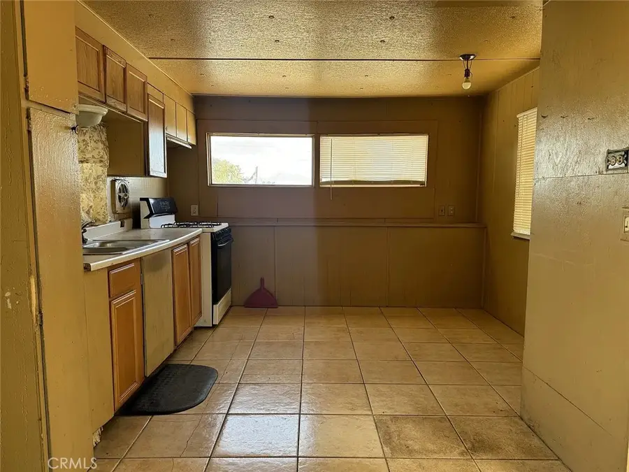 640 Apache, Perris, CA 92570 - Image #3