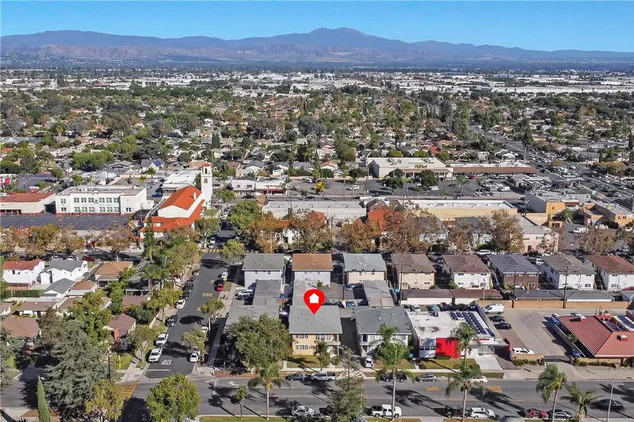 1405 S Broadway, Santa Ana, CA 92707 - Image #2