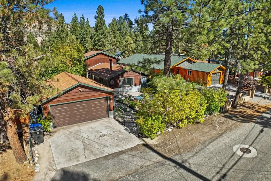615 Elysian Boulevard, Big Bear City, CA 92314 - Image #2