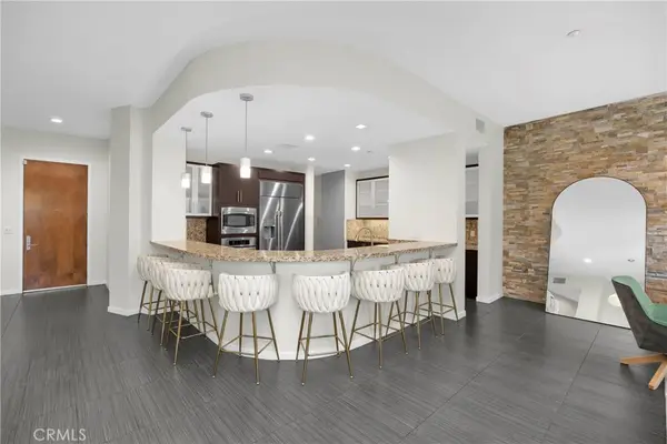 21 Gramercy #220, Irvine, CA 92612