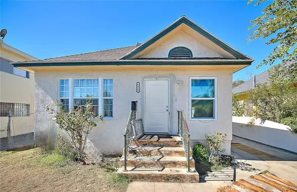 6915 Bonsallo, Los Angeles, CA 90044