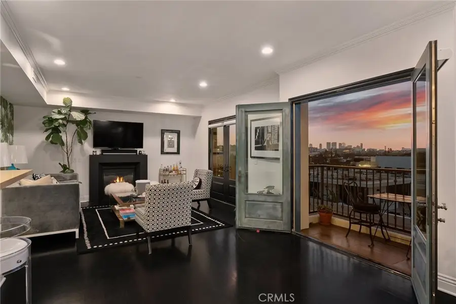 718 N Croft Avenue #PH1, West Hollywood, CA 90069 - Image #2