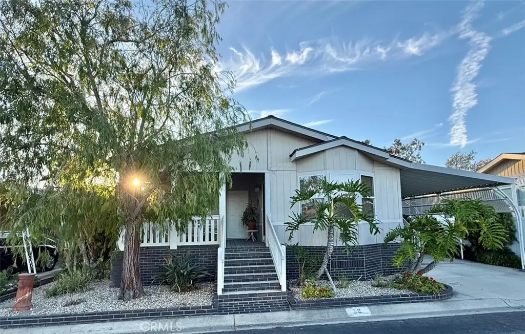 18601 Newland #38, Huntington Beach, CA 92646 - Image #1