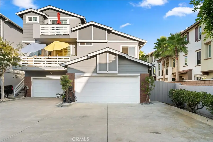 19172 Holly Lane #D, Huntington Beach, CA 92648 - Image #2