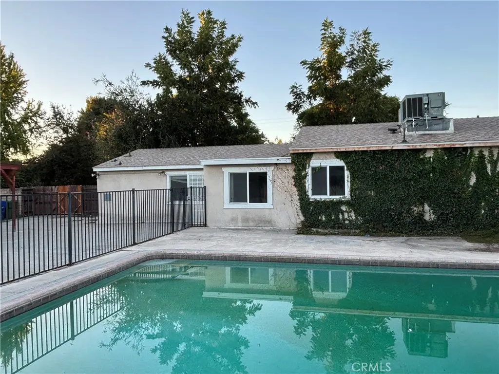 15145 Haynes, Van Nuys, CA 91411 - #1