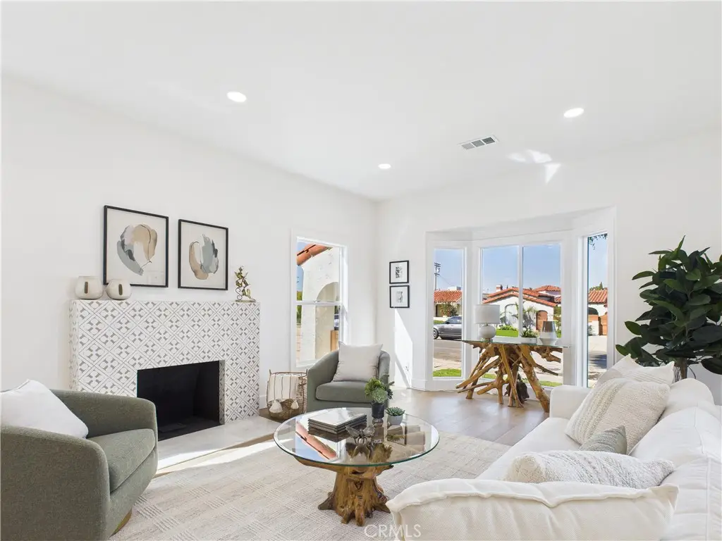 3116 W 78th Place, Los Angeles, CA 90043 - #1