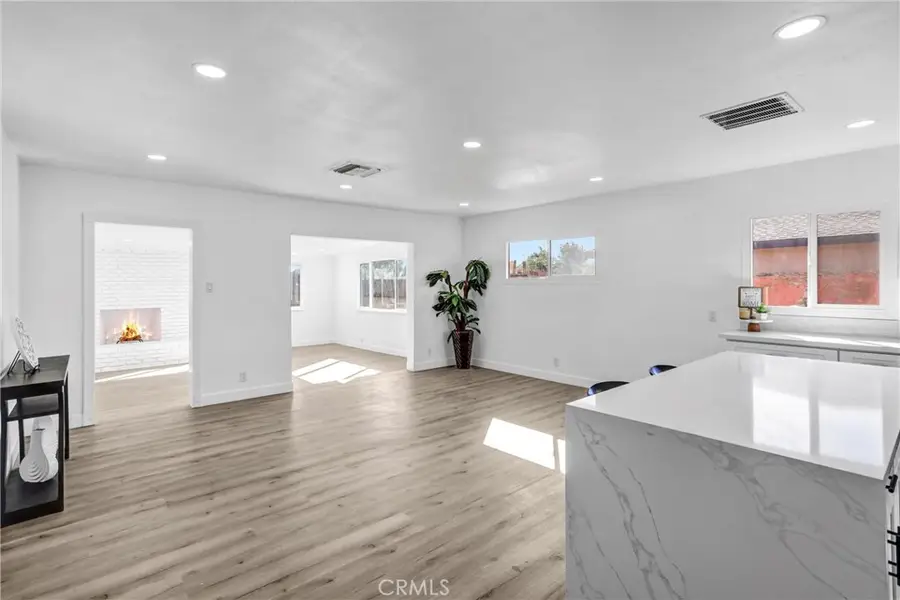 7887 Kempster Ave, Fontana, CA 92336 - Image #2