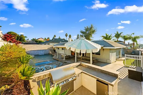 25571 Vesuvia, Mission Viejo, CA 92691