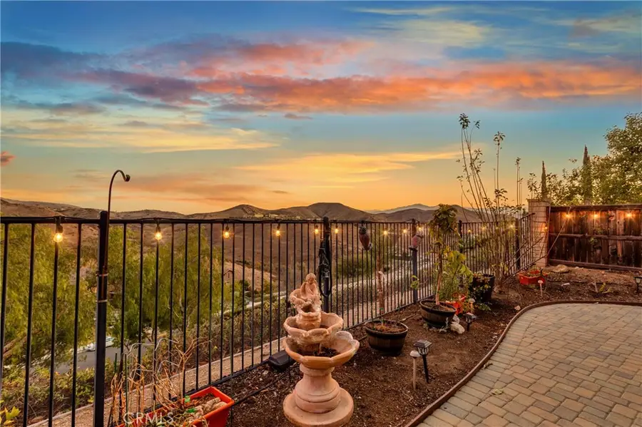 16696 S Peak Court, Riverside, CA 92503 - Image #2