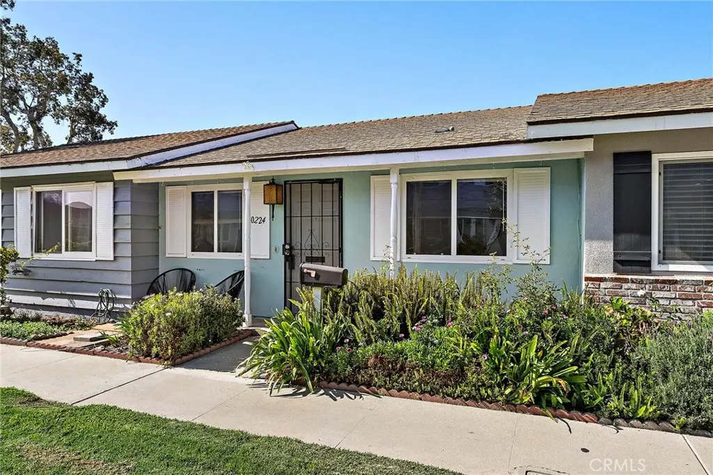 10224 Holburn Drive, Huntington Beach, CA 92646 - #1