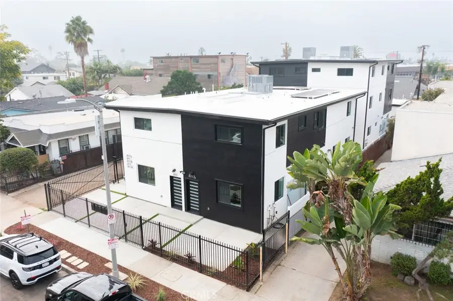 2011 8th, Los Angeles, CA 90018 - Image #2