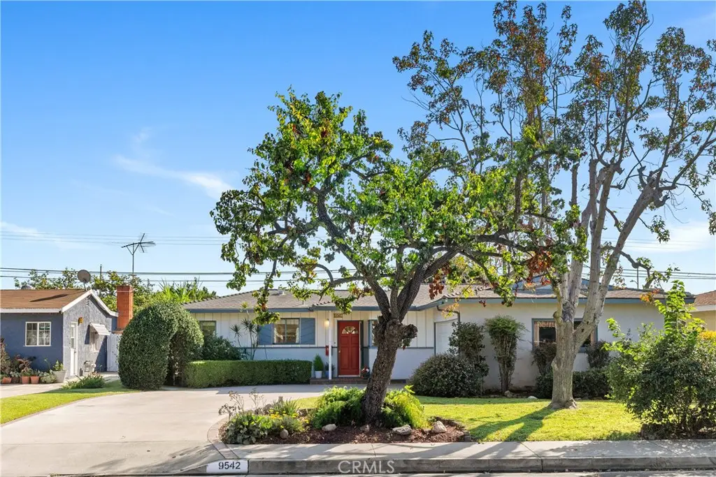 9542 Chanticleer, Anaheim, CA 92804 - #1