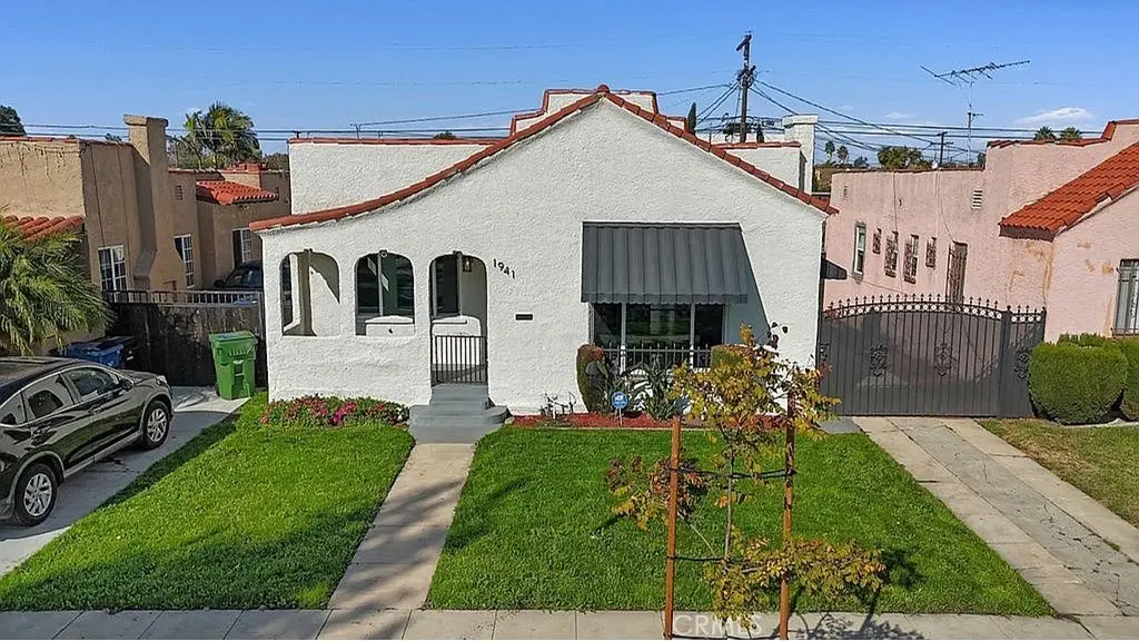 1941 W 68th Street, Los Angeles, CA 90047 - #1